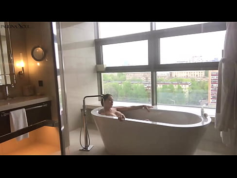 ❤️ Tremendous babe Passjonatament jerking off pussy tagħha fil-kamra tal-banju ❌ Super porn f'mt.mumsp.ru