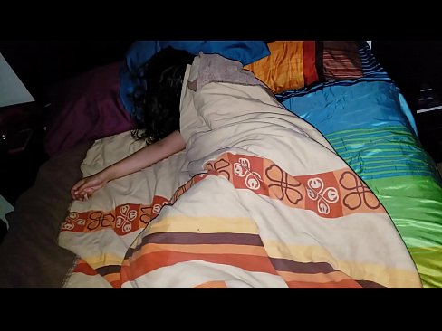 ❤️ Stepson jgħajjar lill-mara żagħżugħa tiegħu waqt li torqod. ❌ Super porn f'mt.mumsp.ru